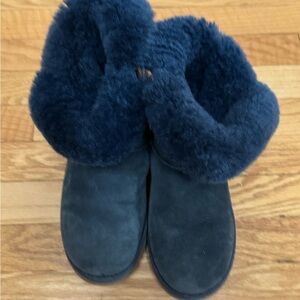 UGGS Navy Blue Shearling Boots